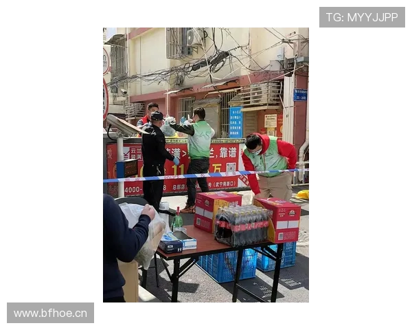 张帅训练完直接去菜市场砍价，这反差谁懂啊