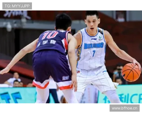 林书豪赛场上拼到飞起，场下却悄悄藏着让人咋舌的高调生活秀